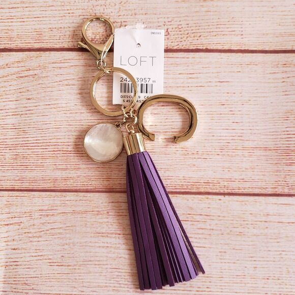 LOFT Leather Initial "C" Tassel Keychain/Handbag Charm - Picture 3 of 4